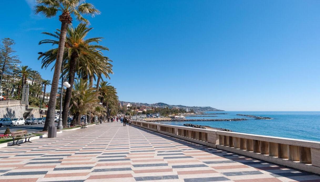 Classy Homes - A Due Passi Dal Mare Санремо Экстерьер фото